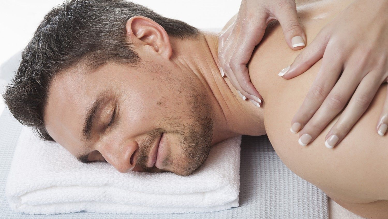 Male Massage Therapist Make Her Squirt