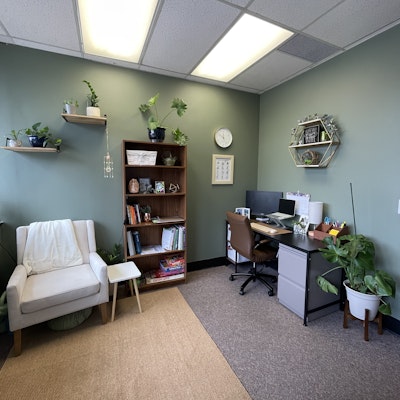 Nina Stanton Nina Stanton