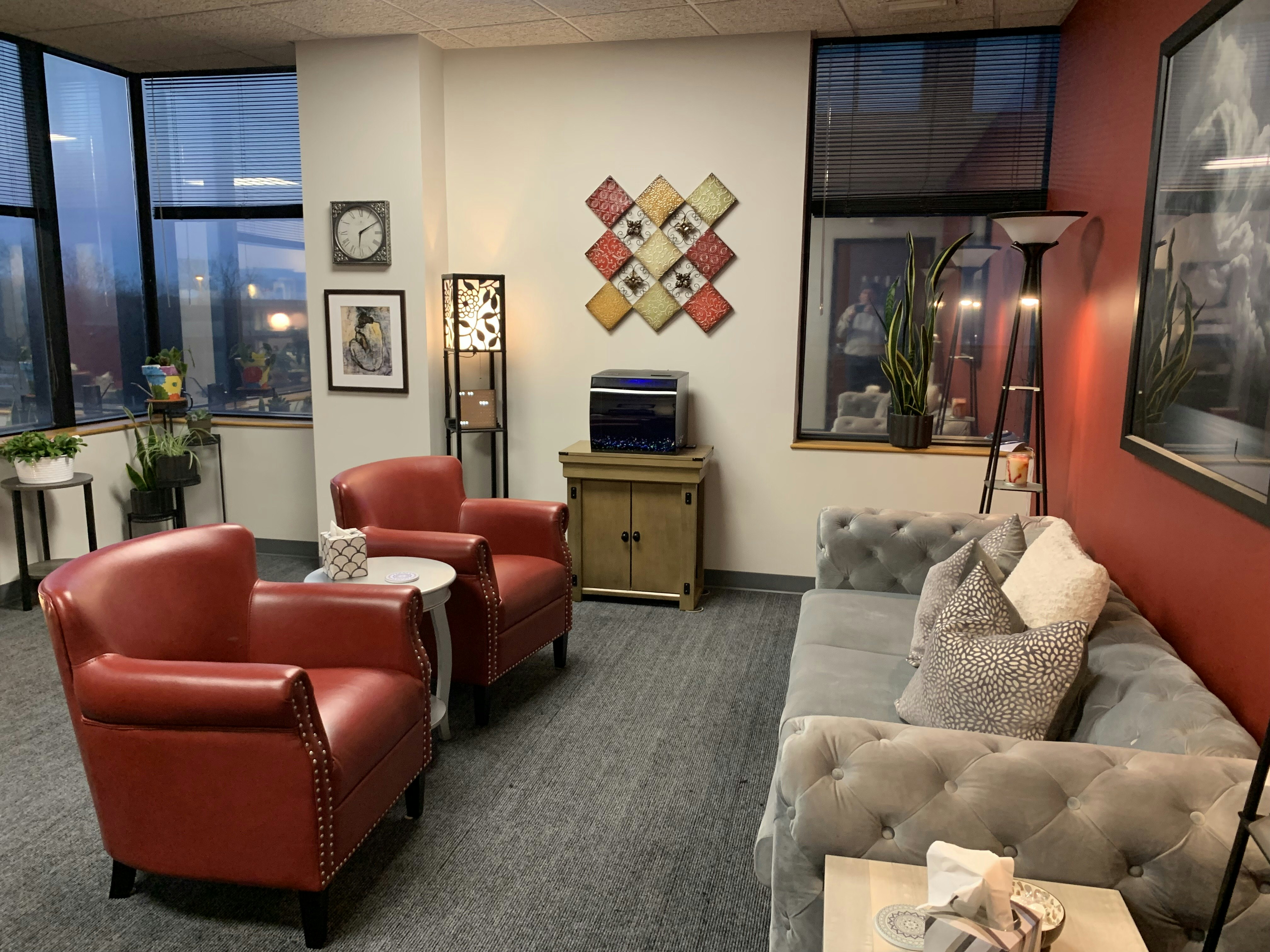 Nichole Price, Therapist in Kansas City, Missouri — Zencare