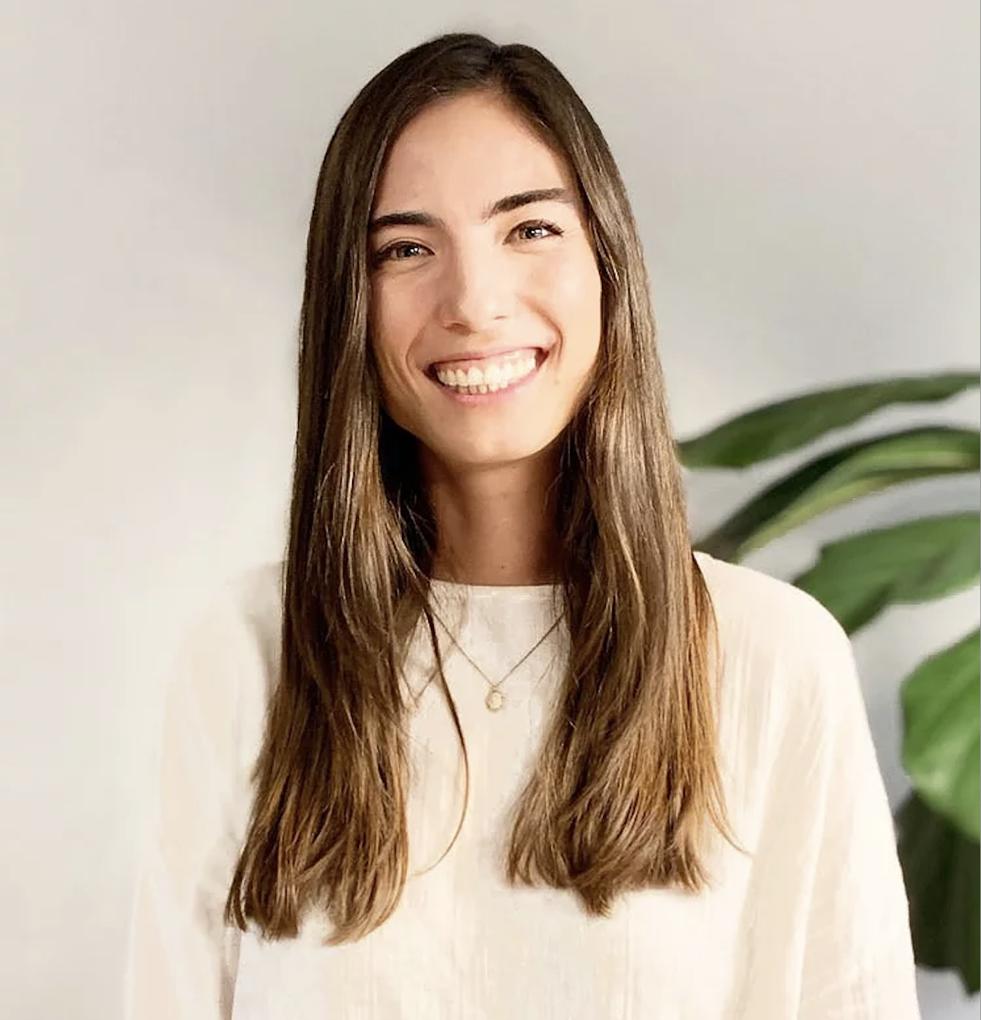 Aika Marchant is a therapist providing remote therapy sessions to clients in Texas and California. We spoke with Aika about her background, her therapy philosophy, and what to expect in sessions with her.