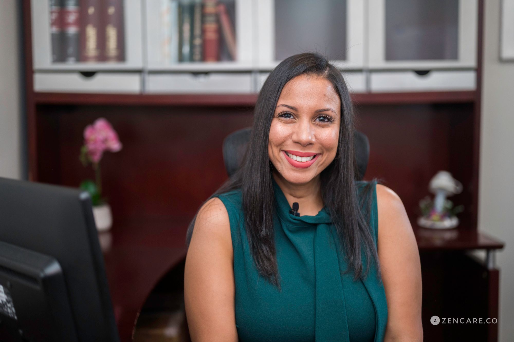 Budy Whitfield is a therapist in New York. We spoke with Budy about her background, her therapy philosophy, and what to expect in sessions with her.