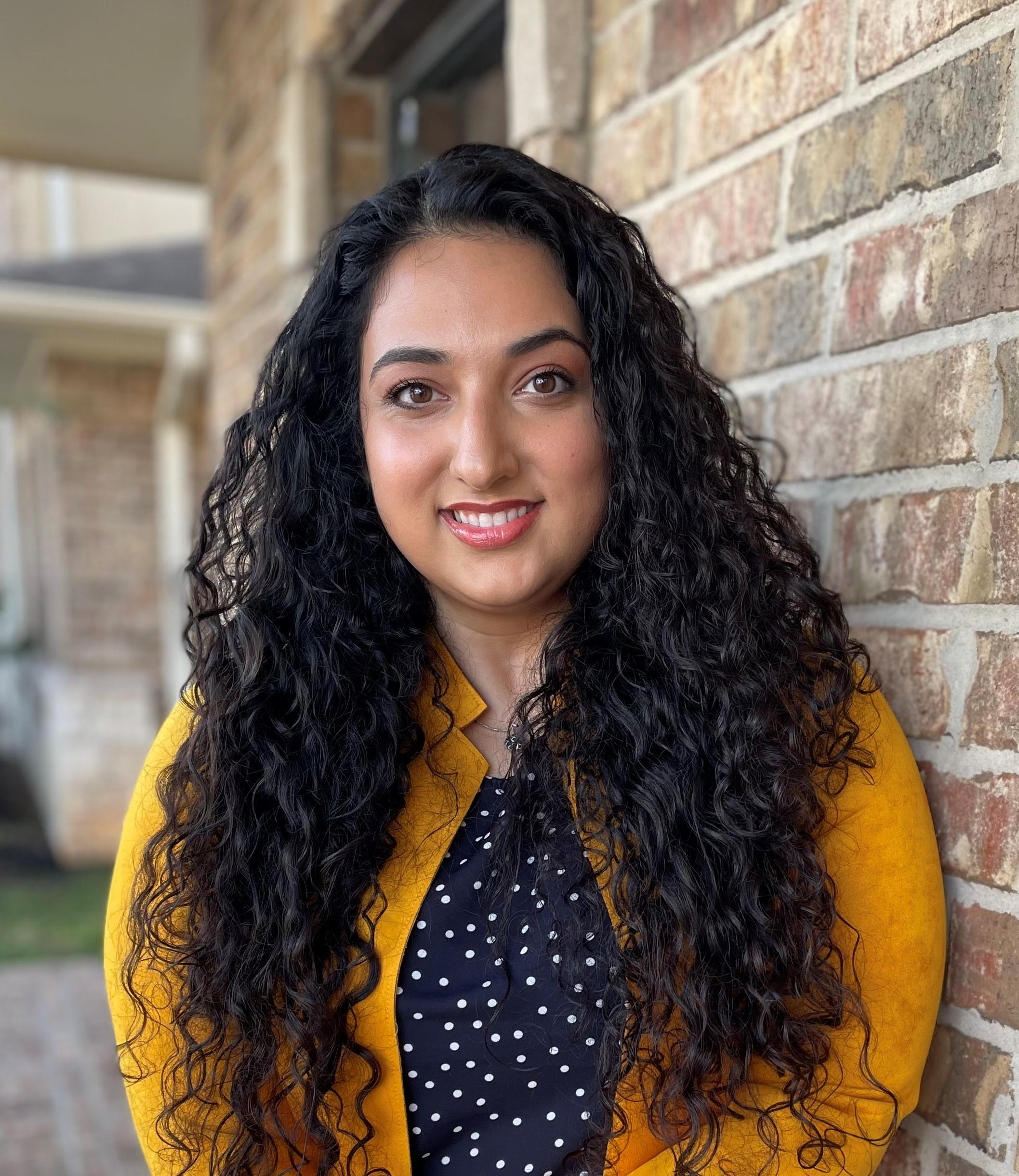 B. Yalda Ahmadi's profile picture