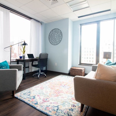 Shannon McNeill Shannon McNeill