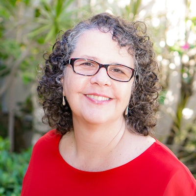 Mayra Bagnoli Mayra Bagnoli