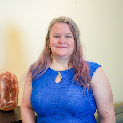 Elizabeth Ormes Elizabeth Ormes