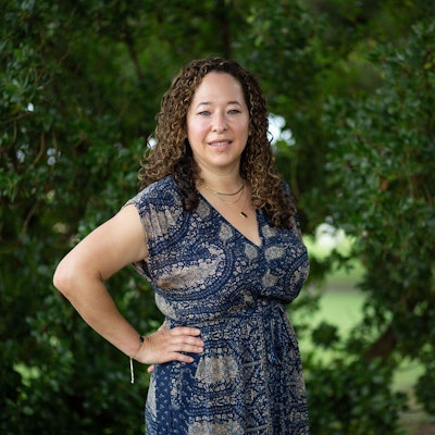 Debbie Ramirez, Therapist in Playa Del Rey, California — Zencare