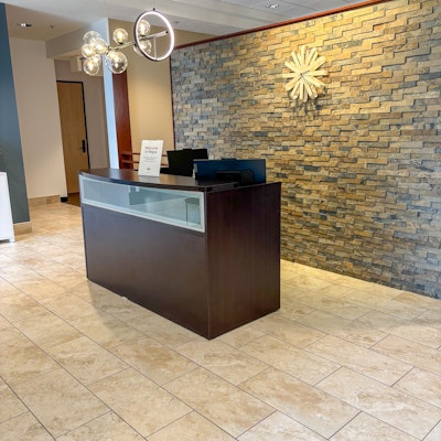 Julia Leonard Julia Leonard