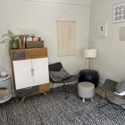 Francesca Baslow Francesca Baslow