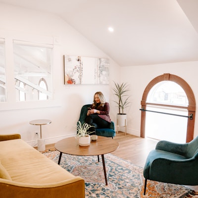 Sarah Barnes Sarah Barnes