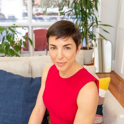 Penelope Yates Penelope Yates