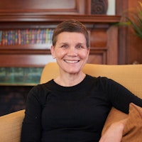 Profile image of Lindsay Daskalopoulos Profile image of Lindsay Daskalopoulos