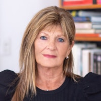 Deborah  Hecker