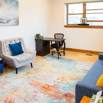 Anna Mayer Anna Mayer