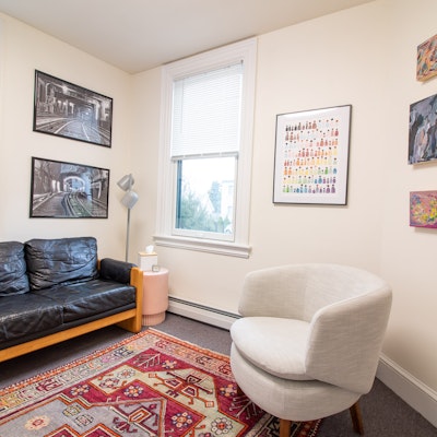 Liz Lindgren Liz Lindgren