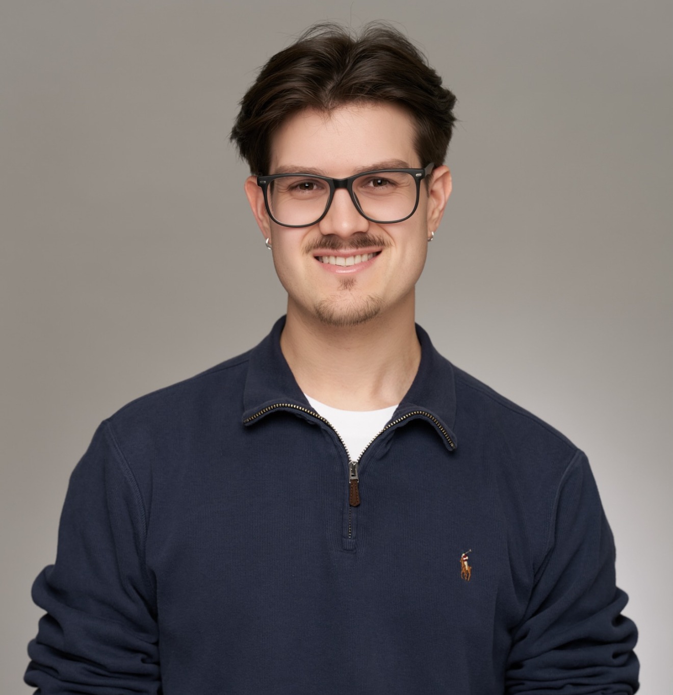 Kyle Richard Canales's profile picture