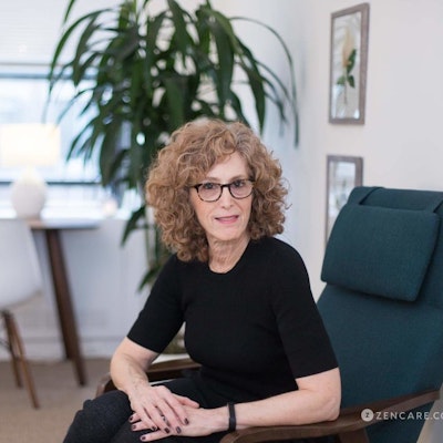 Jamie Bloom Jamie Bloom