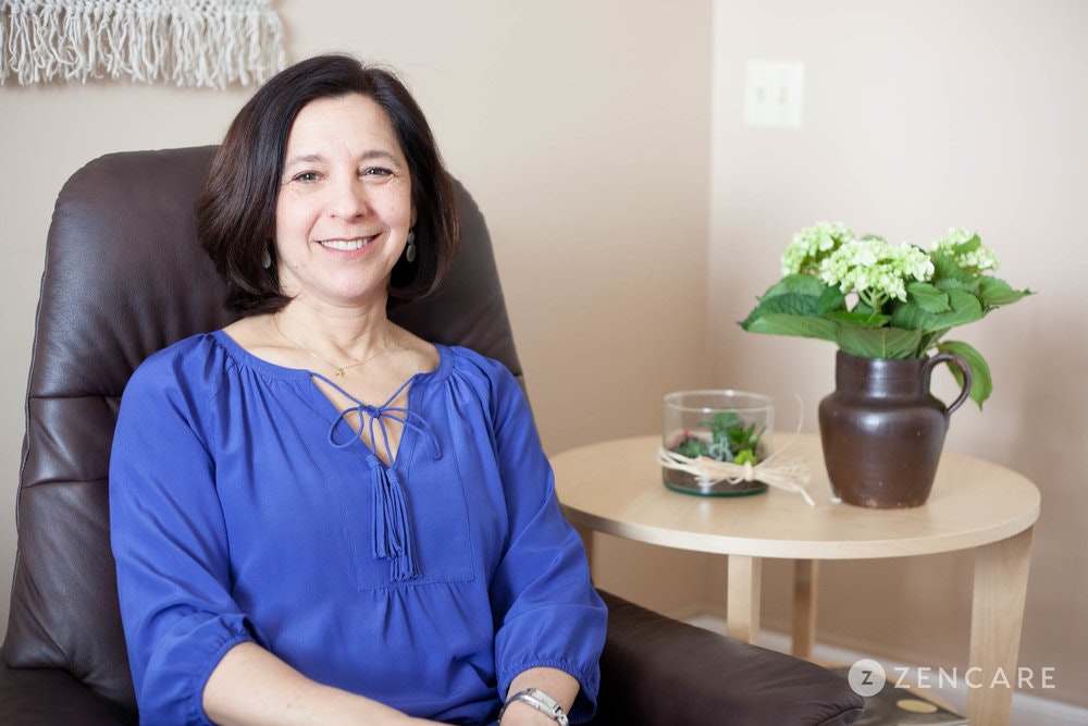 Laura Chalk, Psychiatrist in Providence, Rhode Island — Zencare