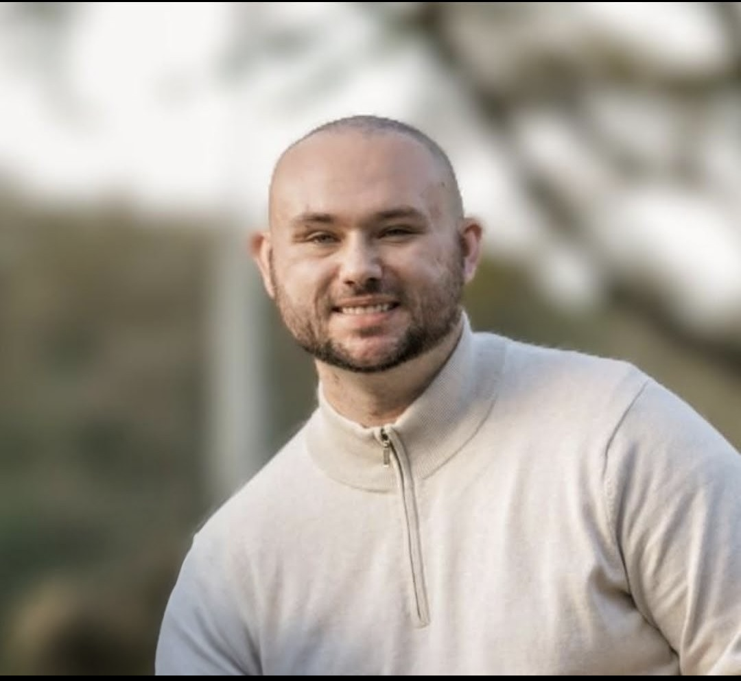 Heal & Flourish Psychotherapy's profile picture