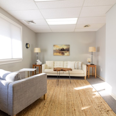 Bao Chau Van Bao Chau Van