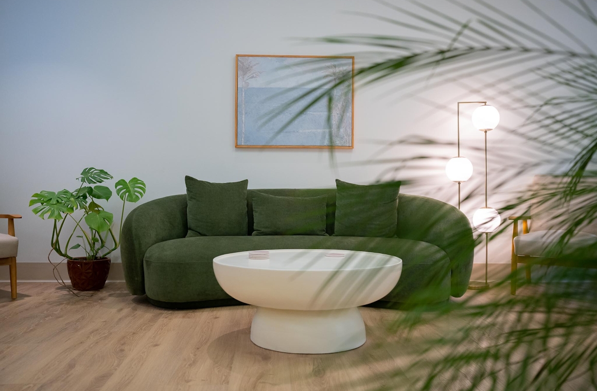 Danielle Manna Danielle Manna