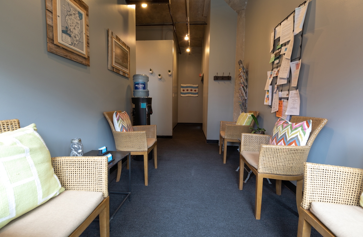 Riley Lowe Riley Lowe