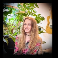 Amelia Oswalt Amelia Oswalt