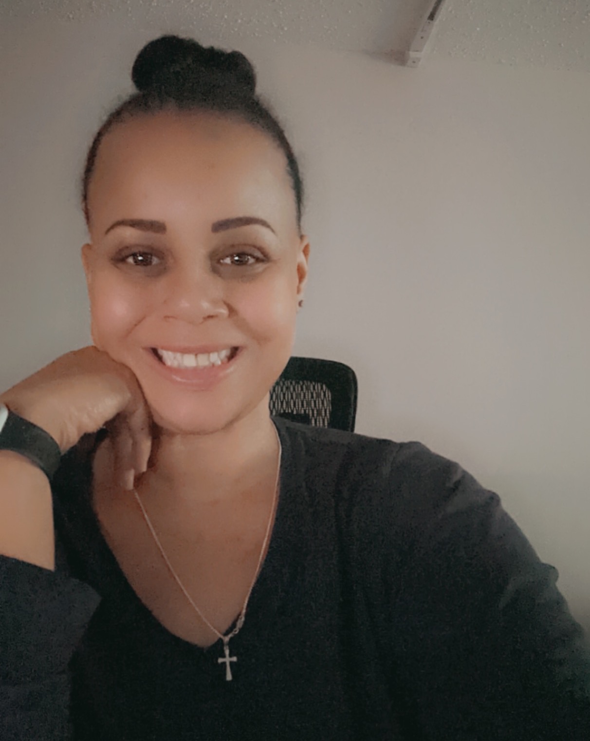 Elaine M Santos's profile picture