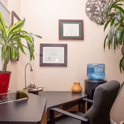 Vivian Rowe Vivian Rowe