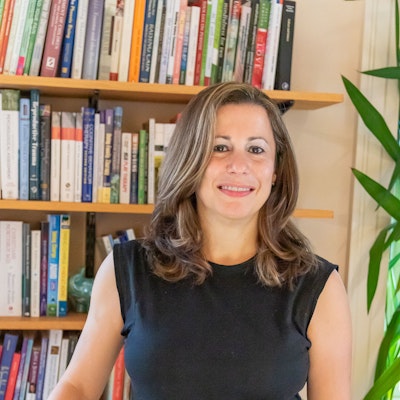 Sarit Lesser Sarit Lesser