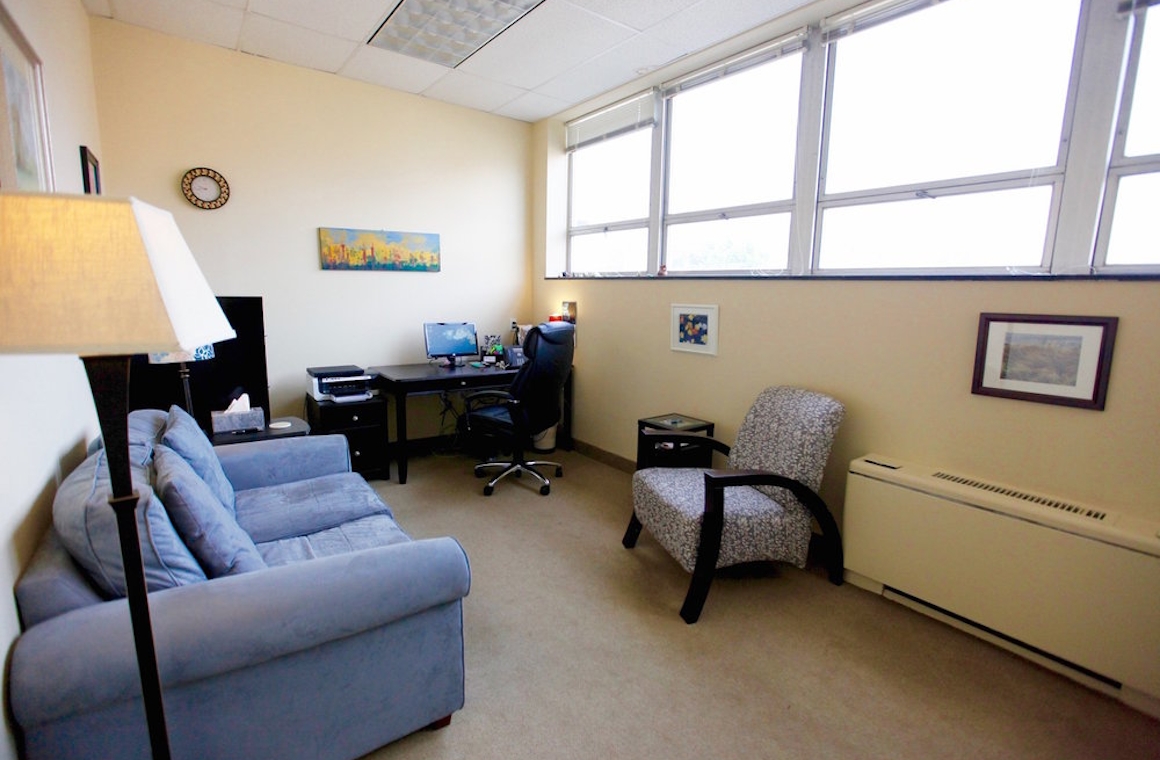 Rebecca Zisserson Rebecca Zisserson