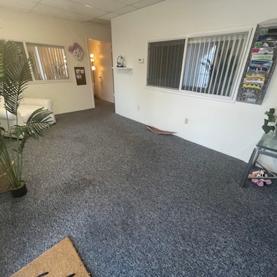 Julia Overlin Julia Overlin