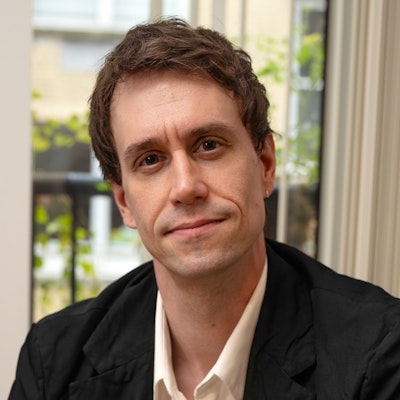 Alexander Beznes Alexander Beznes