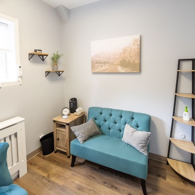 Stephanie Freitas Stephanie Freitas