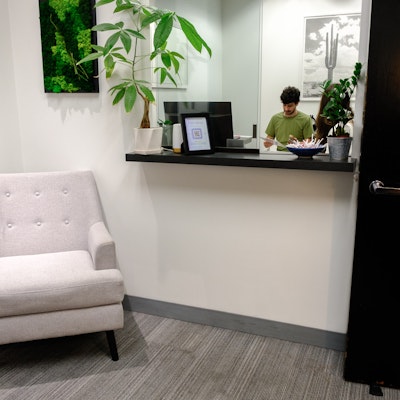 Danielle Manna Danielle Manna