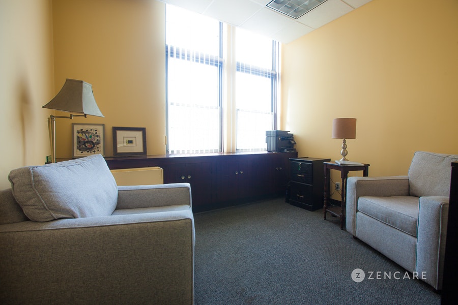 Brandon Erdos, Psychiatrist in Massachusetts — Zencare