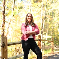 Profile image of Nicole Diercks Profile image of Nicole Diercks