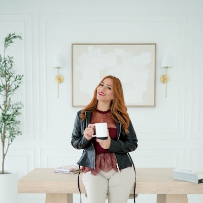 Roselyn Perez Roselyn Perez