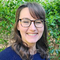 Profile image of Raina Burlak Profile image of Raina Burlak