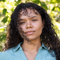 Profile image of Averry Cox Profile image of Averry Cox