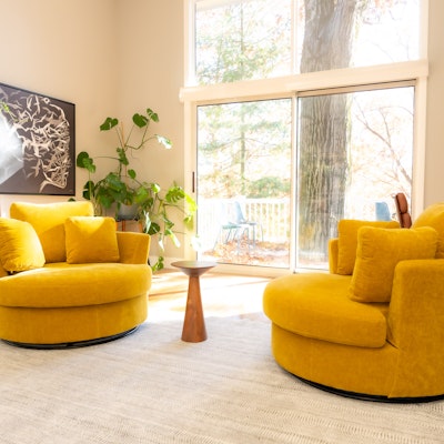 Penelope Yates Penelope Yates