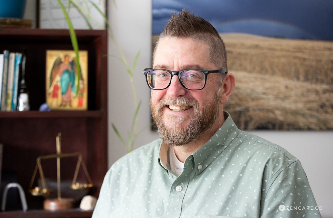 Darren Holowka Darren Holowka