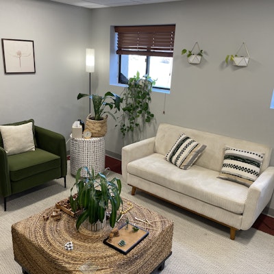 Nicholas Robenhymer Nicholas Robenhymer