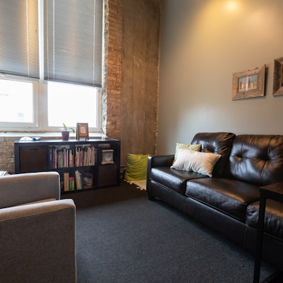 Riley Lowe Riley Lowe