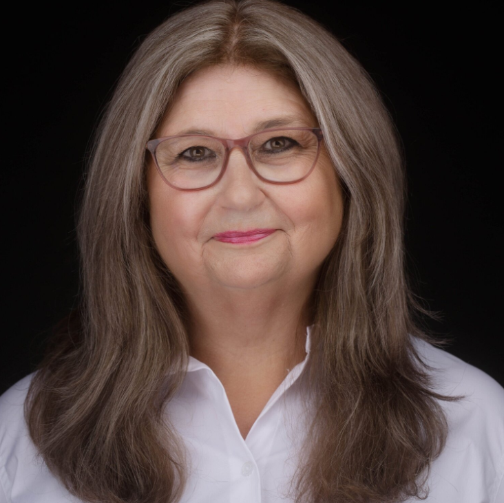 Polly Robertson's profile picture