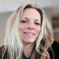 Sally Collins's profile picture