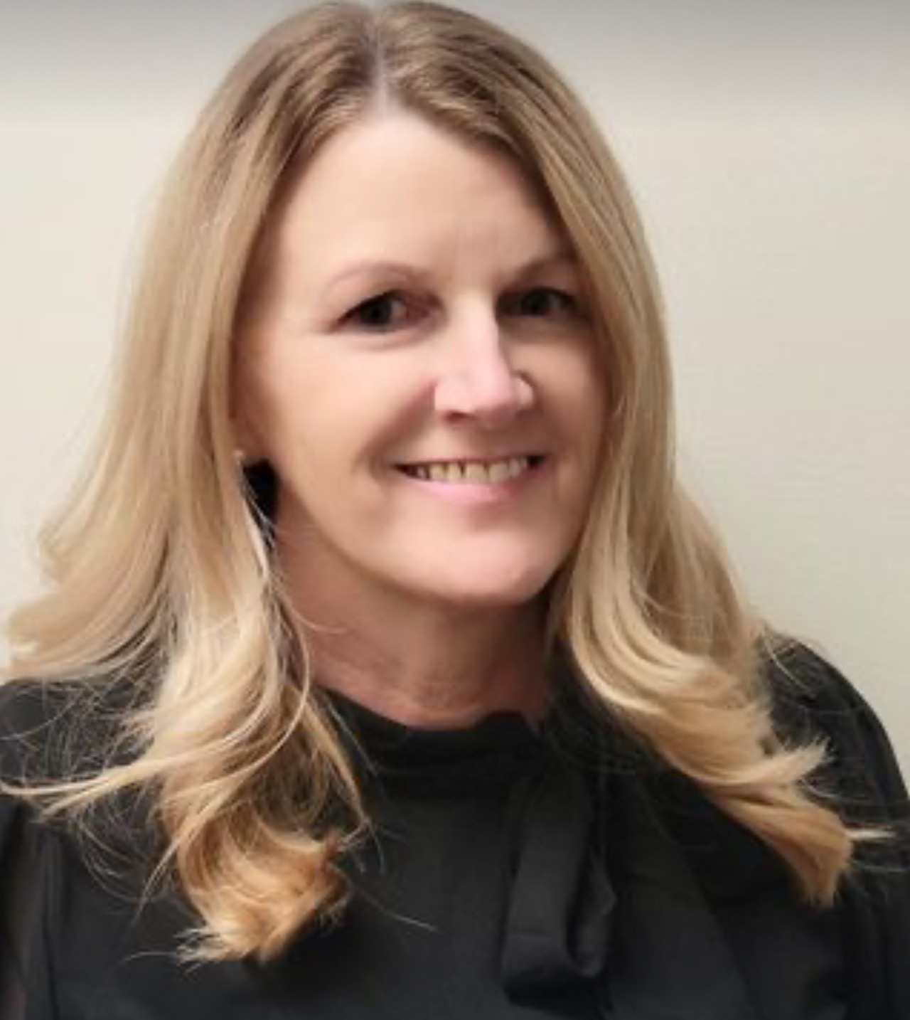 Elizabeth Hollingsworth's profile picture