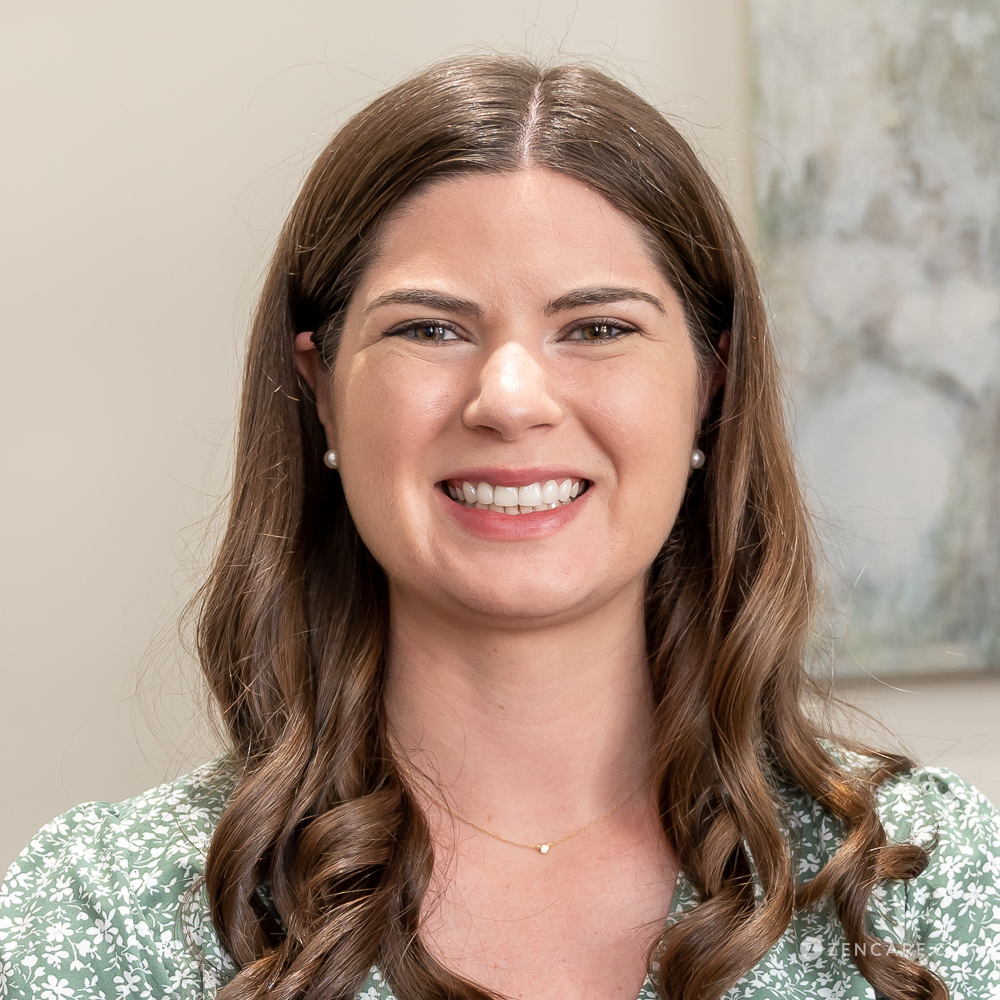 Emma Nowicki's profile picture