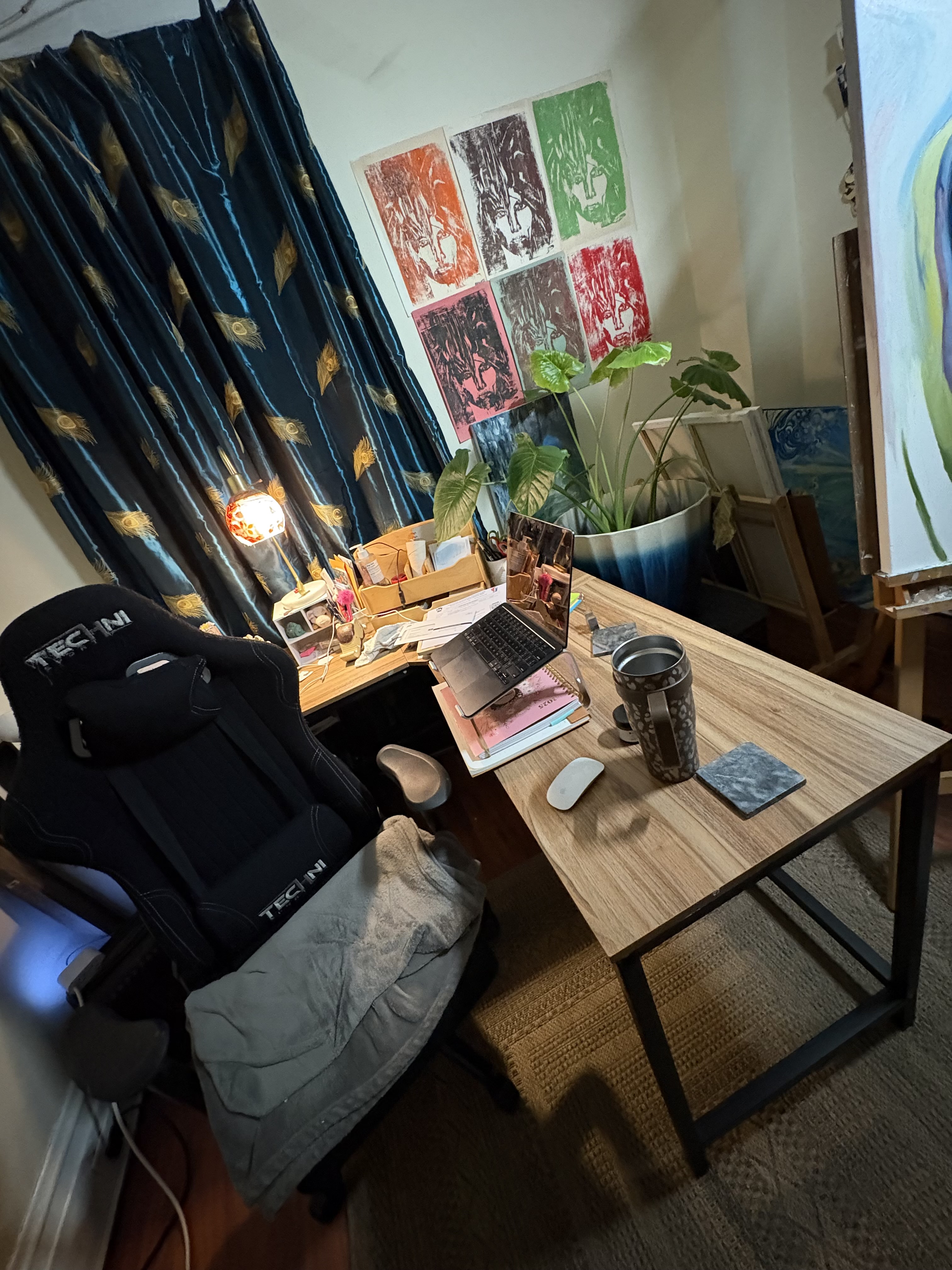 Isabella Stephanie Maxwell