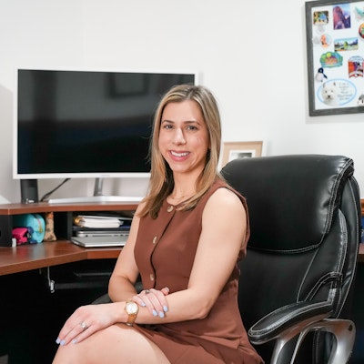 Tracy Aneziris Tracy Aneziris