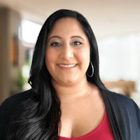 Profile image of Rebecca Youssef Profile image of Rebecca Youssef